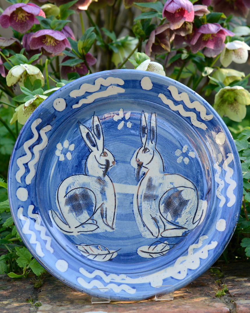 Sgraffito Tableware