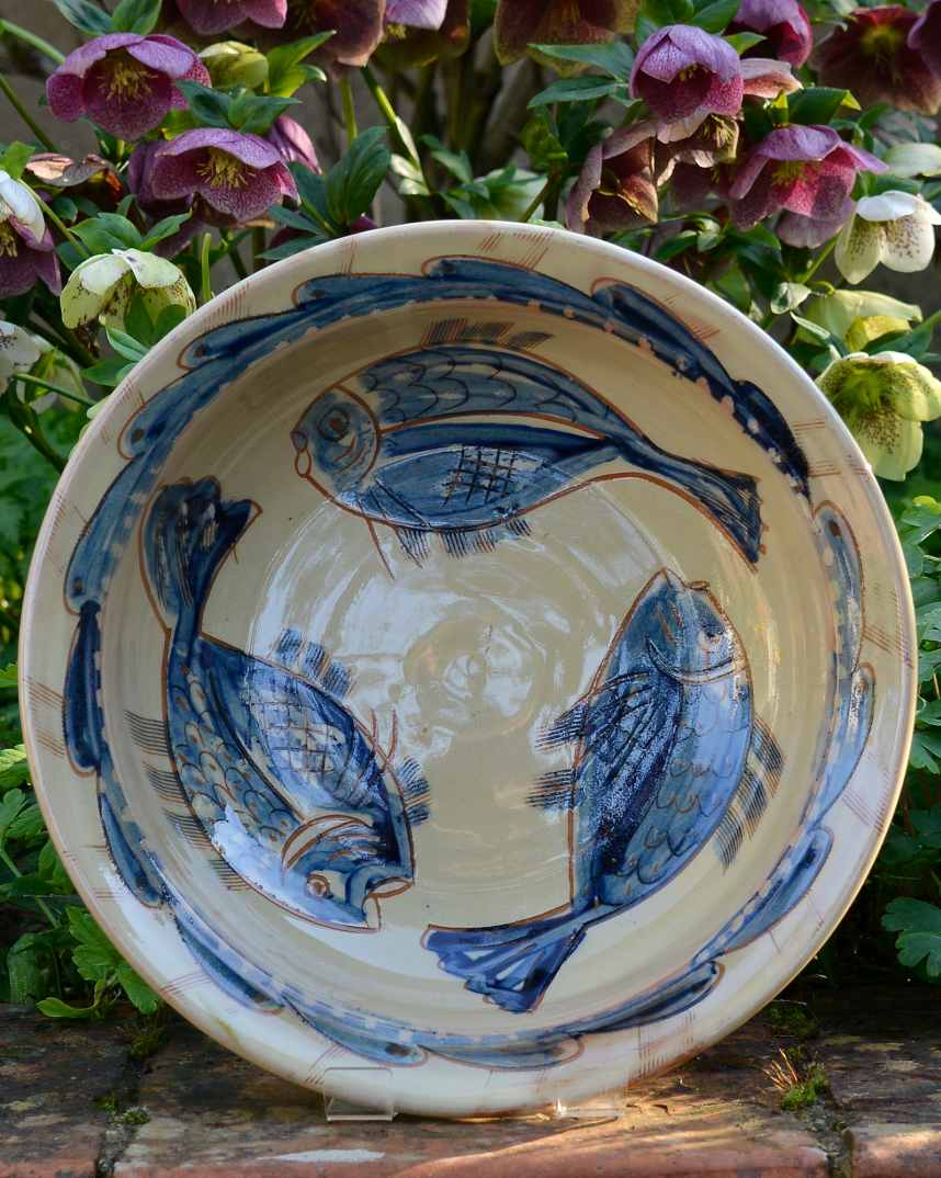 Sgraffito Tableware