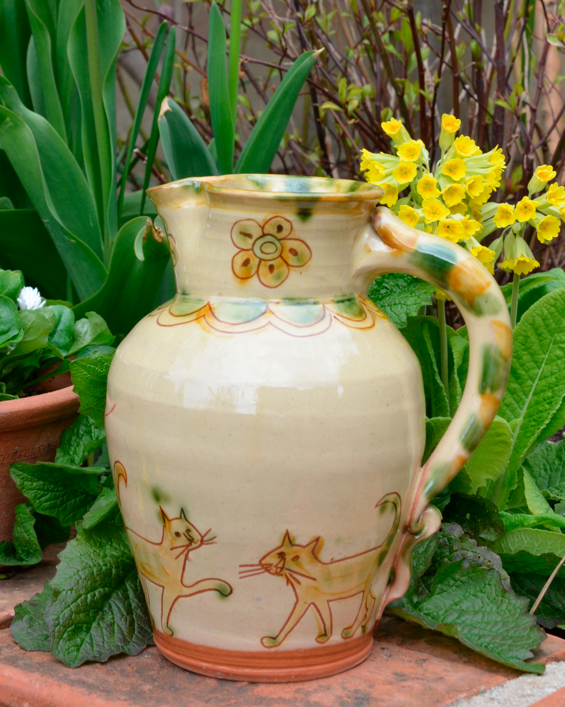 Sgraffito Tableware by Jim & Dominique Keeling