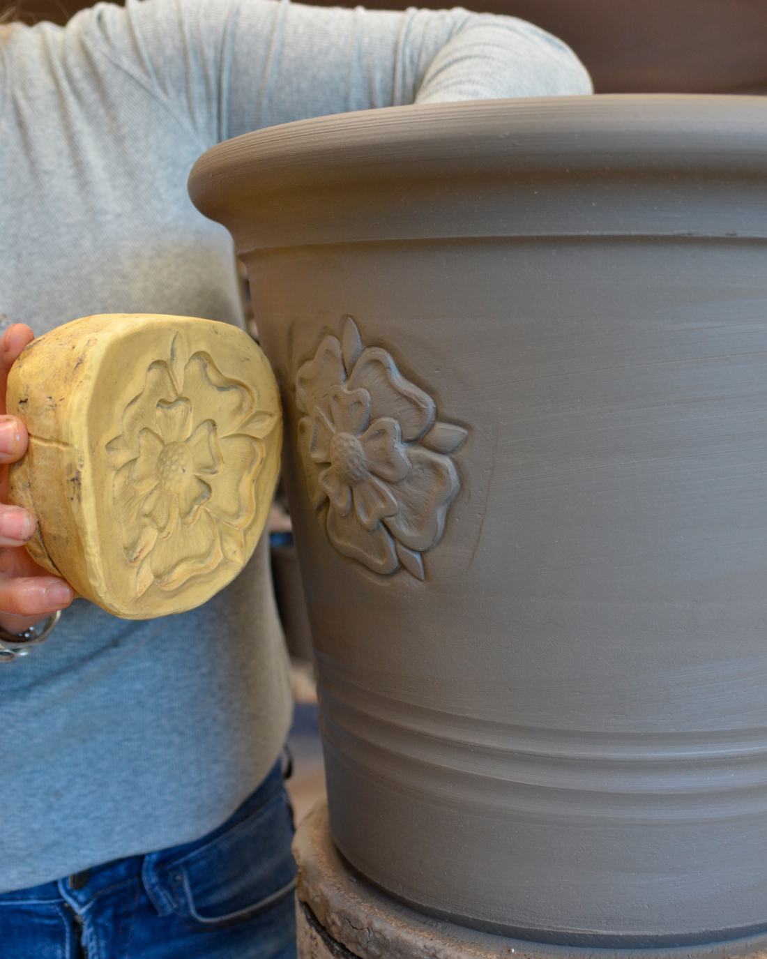 HM Queen Elizabeth II Pot