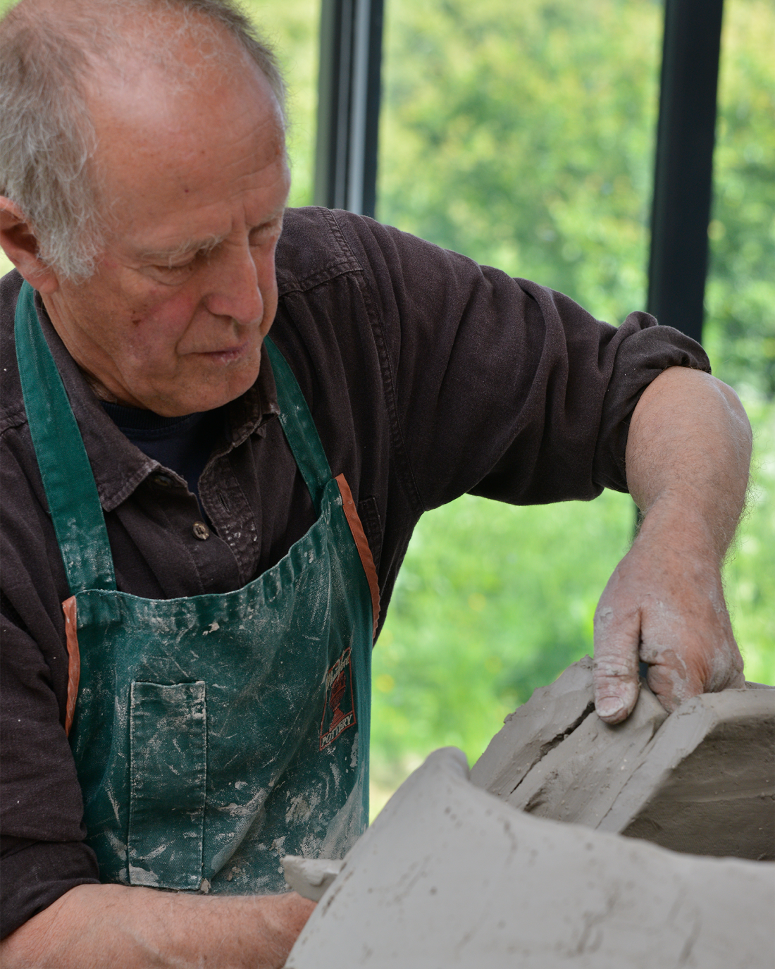 Jim Keeling Firing Woodfired Kiln Whichford Pottery