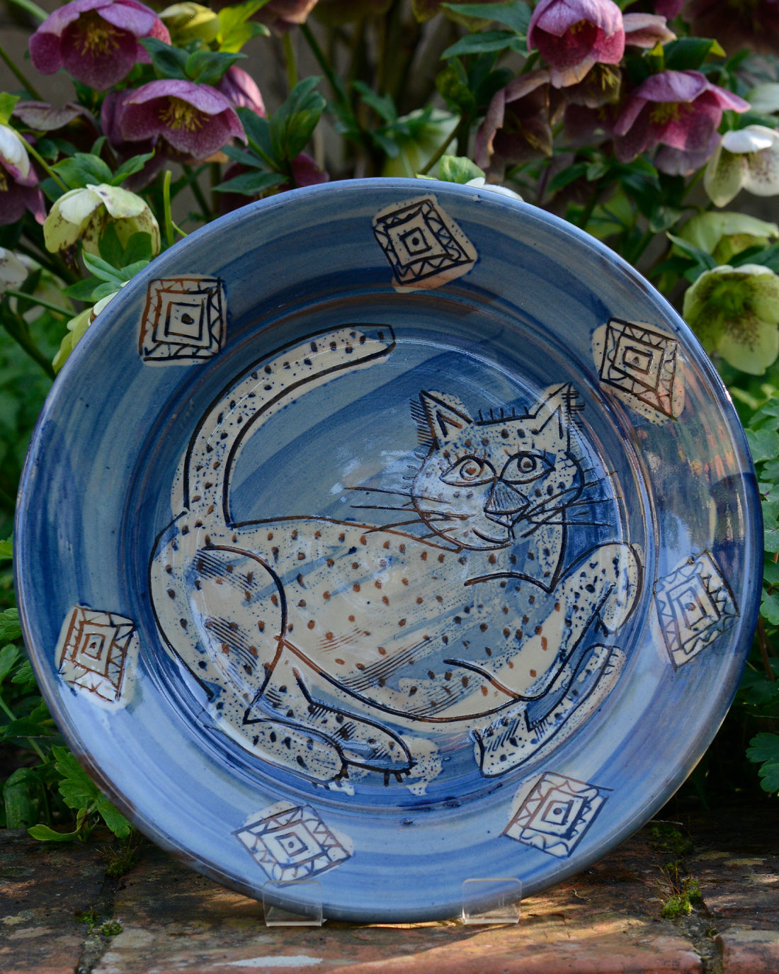 Sgraffito Tableware