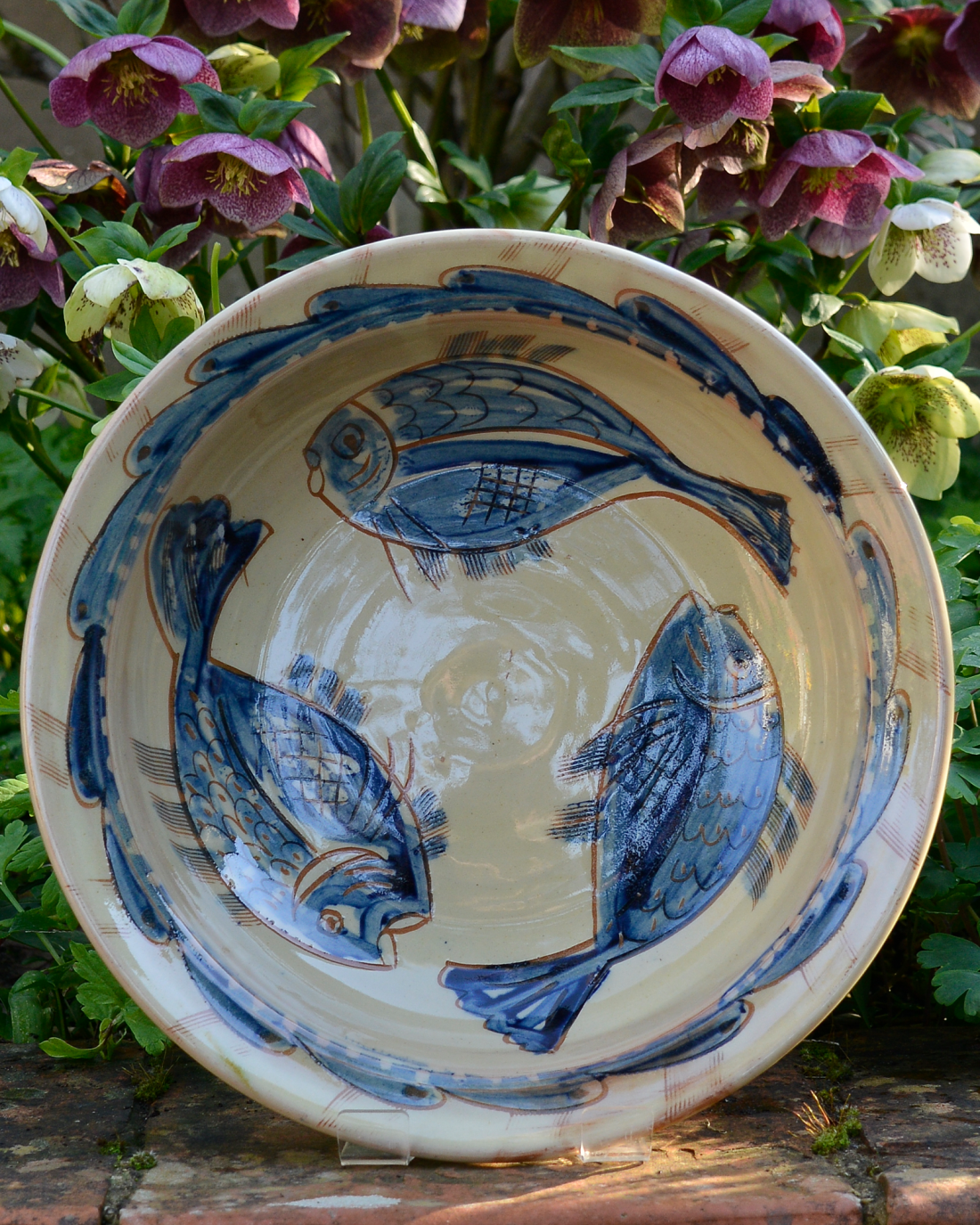 Sgraffito Tableware